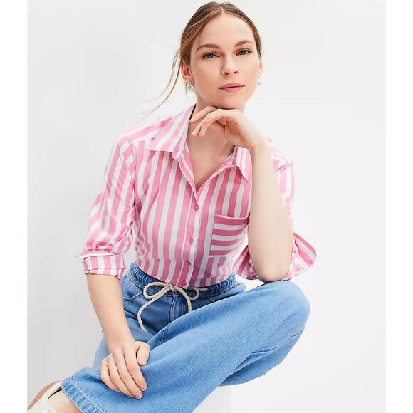 LOFT Striped Button Up Shirt Women’s Medium Pink Relaxed Fit Pockets - Picture 2 of 10